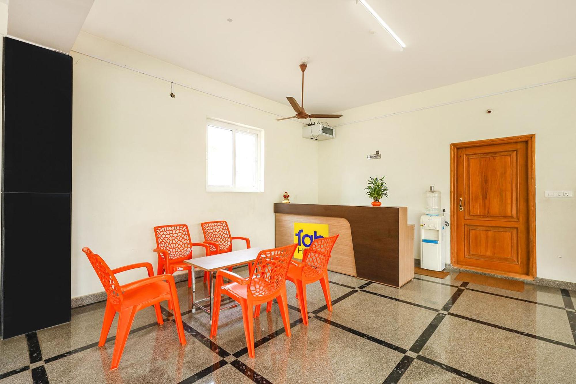 Fabhotel Karthikeya Residency - Tirupati Bus Stand - 900M Экстерьер фото