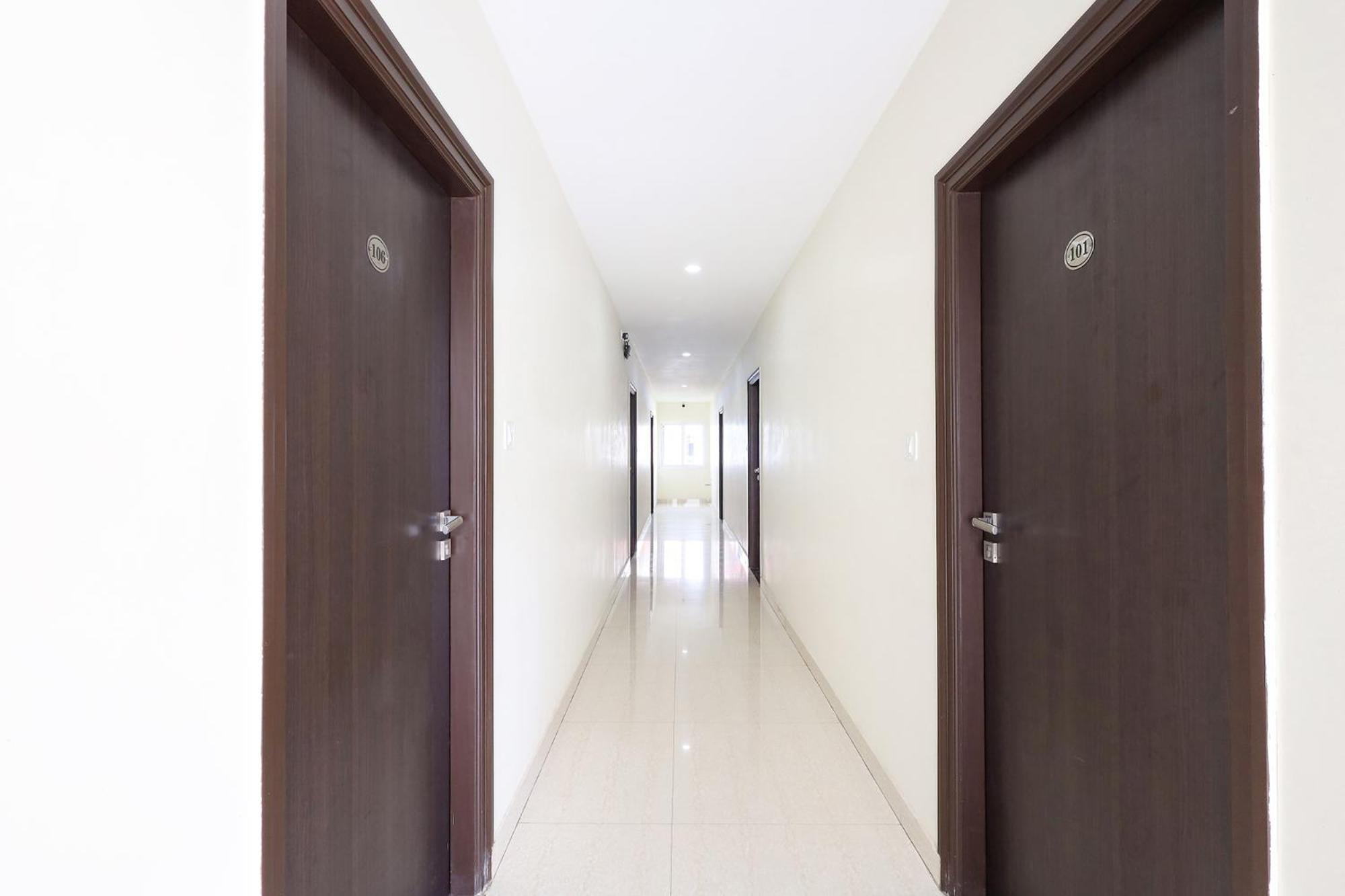 Fabhotel Karthikeya Residency - Tirupati Bus Stand - 900M Экстерьер фото